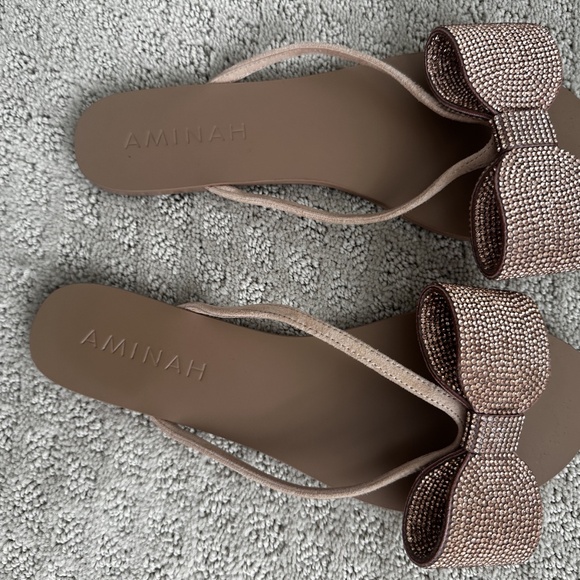 Aminah Abdul Jillil leather CRYSTAL FLIP FLOP ROSE GOLD size 7 US - Picture 7 of 8